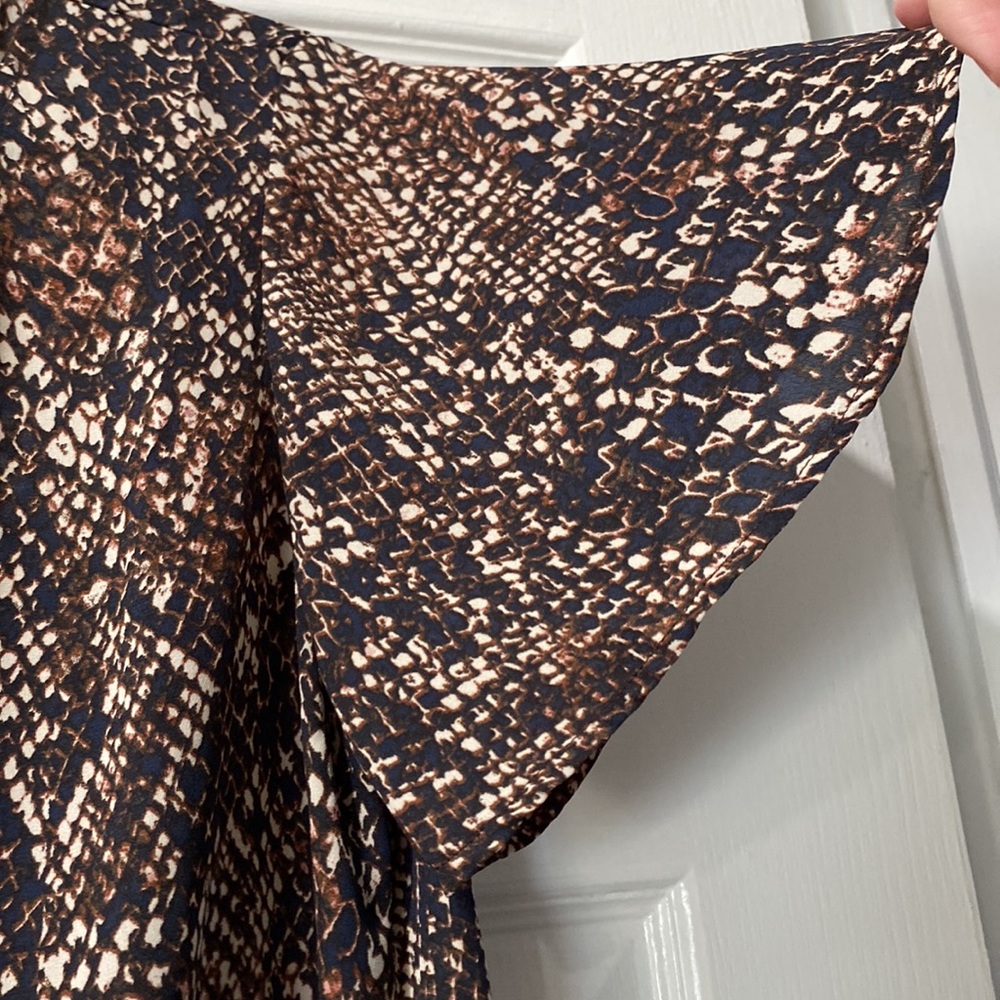 Snakeskin Top - Picture 5 of 5